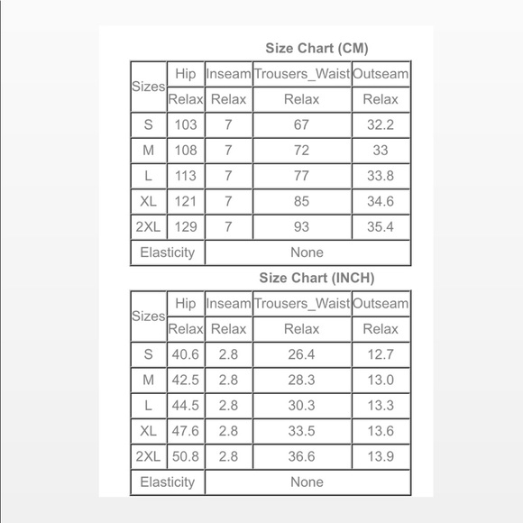 Blue shorts with pockets - Picture 3 of 3